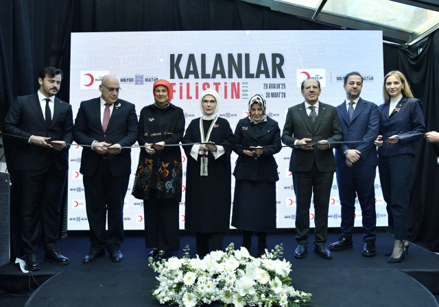 Emine Erdoğan, 'Kalanlar' Filistin Sergisi açılışında