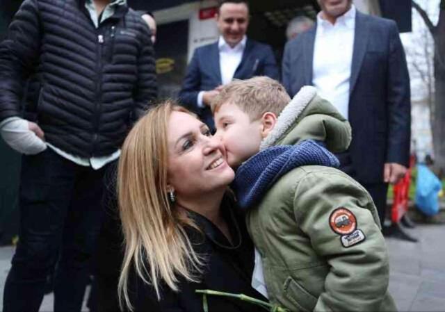 İlknur Kovaç Bayraktar kimdir? AK Parti Bayrampaşa Belediye Başkan adayı İlknur Kovaç Bayraktar kaç yaşında, nereli?