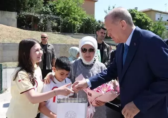 Erdoğan: Hazırladığımız tüm bütçelerde aslan payını daima eğitim öğretime tahsis ettik