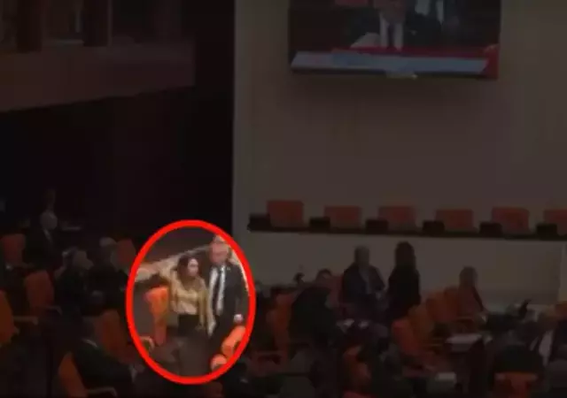 Meclis genel kurulunda tansiyonun yükseldiği anlar