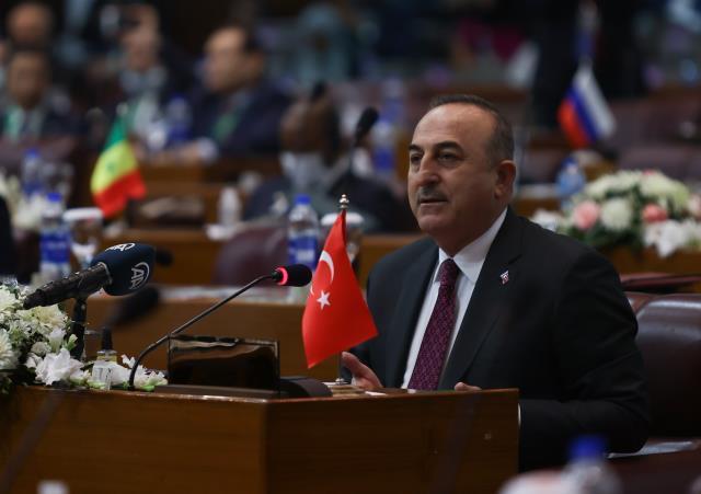 İslam İşbirliği Teşkilatı toplantısında konuşan Çavuşoğlu'ndan ders niteliğinde sözler: Kendimizi hesaba çekmemiz lazım