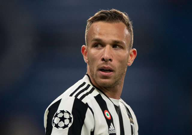 Bonservisine 80 milyon euro ödenen yıldız oyuncu Beşiktaş yolunda