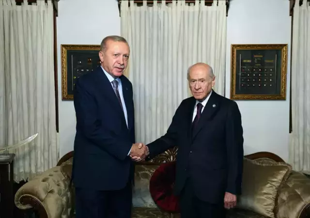 Liderlerin konuttaki görüşmesi