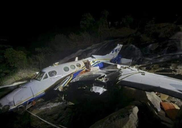 Şarkıcı Marilia Mendonça'nın ölümüne neden olan uçağından enkazından ilk görüntüler geldi