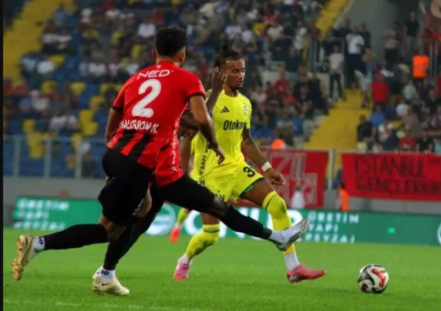 Fenerbahçe Gençlerbirliği maçı ne zaman, saat kaçta, hangi kanada? Fenerbahçe Gençlerbirliği muhtemel 11'ler ve maç kadroları açıklandı mı?