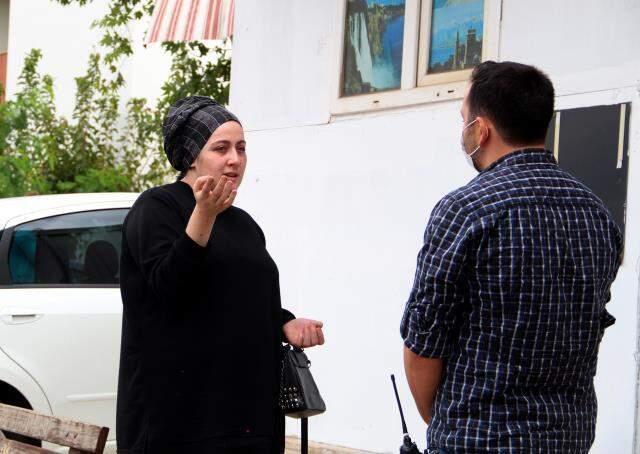 Genç kıza kapkaç dehşeti...Sigara istedi, olumsuz cevap alınca cep telefonunu alıp kaçtı