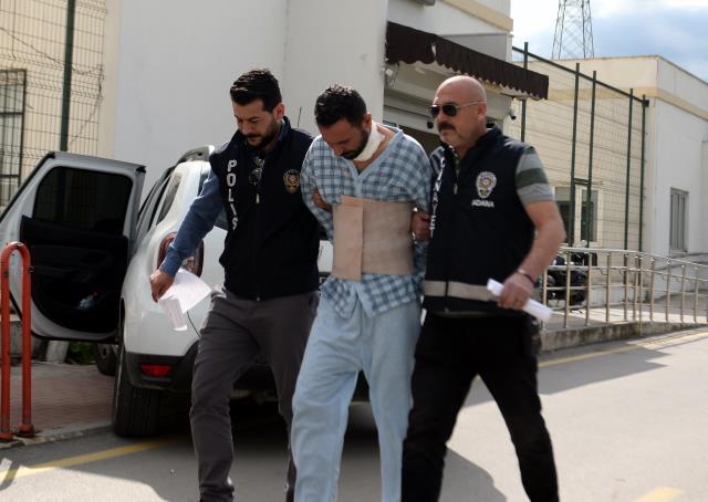 Eski eşini bıçaklayarak öldüren zanlı: 7-8 erkekle cinsel içerikli konuştuğunu gördüm