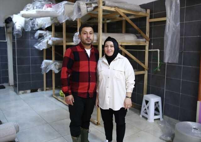 Vefat eden annesinin altınları yıkamaya verdiği halının içinden çıktı