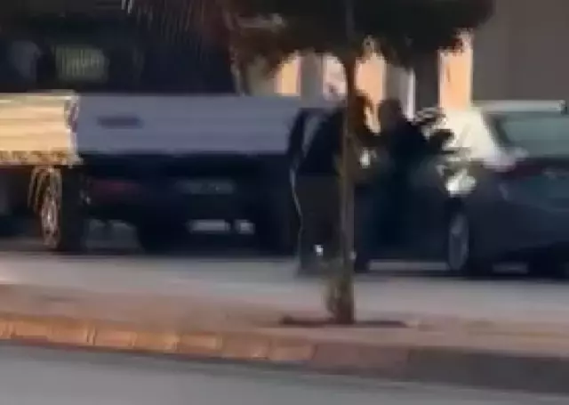 Okul müdürünü üç çocuğunun gözü önünde vurdu! Bir de o anları kayda aldırdı