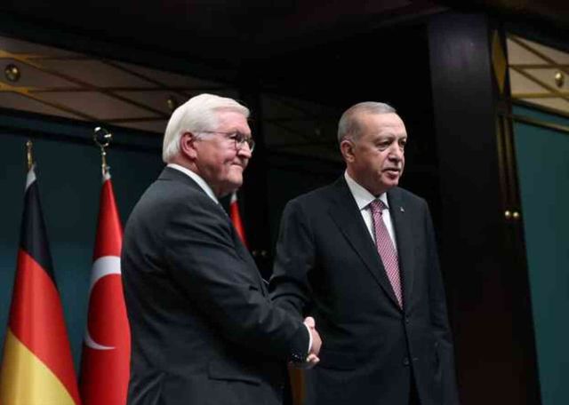 Cumhurbaşkanı Erdoğan'dan döner sorusuna esprili yanıt! Kendisi de kahkaha attı