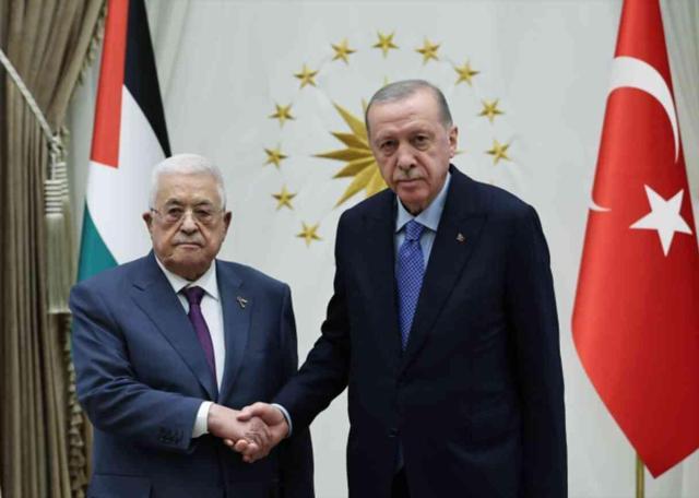 Mahmud Abbas kimdir? Mahmut Abbas kaç yaşında? Filistin lideri Abbas kimdir?