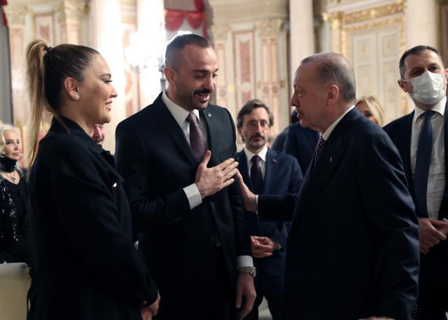 Demet Akalın, Cumhurbaşkanı Erdoğan'dan müzik yasağının kaldırılmasını rica etti