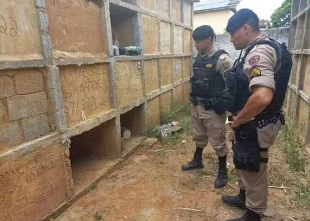 Mezara diri diri gömülen kadın, 10 saat sonra sağ çıkarıldı