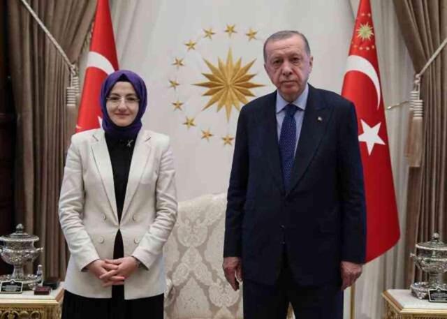 Hilal Ayık kimdir? AK Parti Ankara- Akyurt Belediye Başkan adayı Hilal Ayık kaç yaşında, nereli?