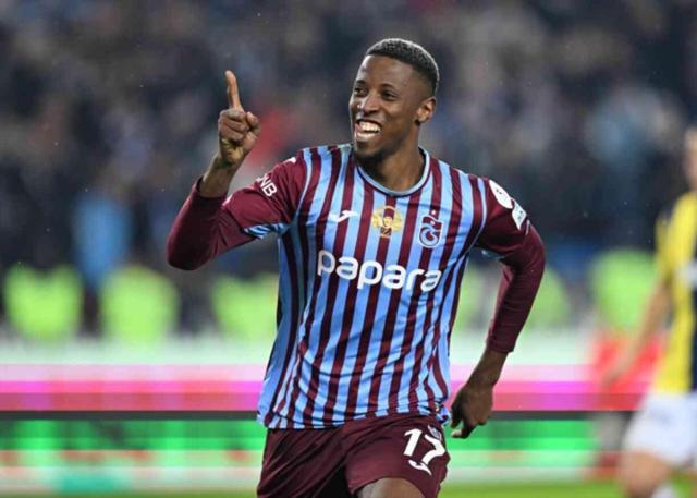 Fenerbahçe, Trabzonspor'u deplasmanda 3-2 yendi