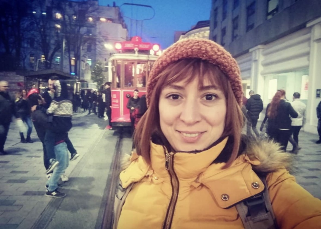 Mühendis, ekmek bıçağıyla arkadaşını öldürdü