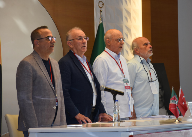 Karşıyaka'da Aygün Cicibaş kapı kapı dolaşacak