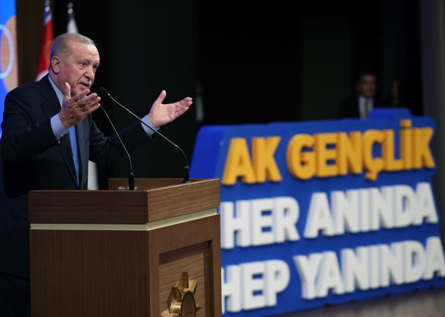 Cumhurbaşkanı Erdoğan: Yarın partimize yeni katılımlar olacak