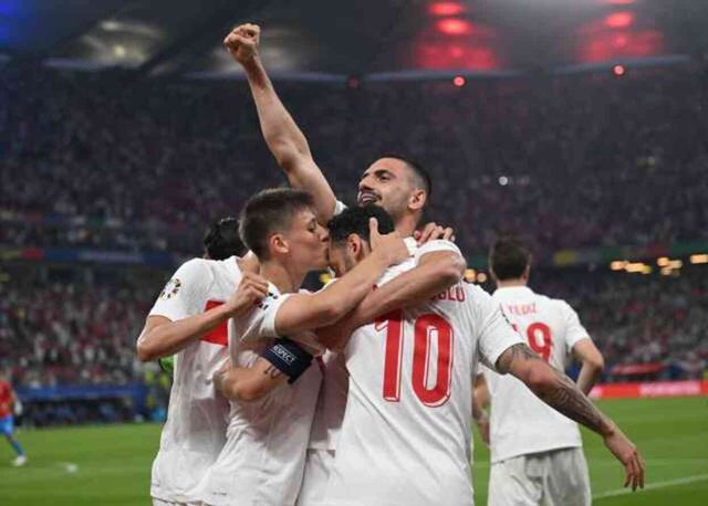 Montella'dan çok konuşulacak Arda Güler yorumu: Oynatmamak mümkün değil