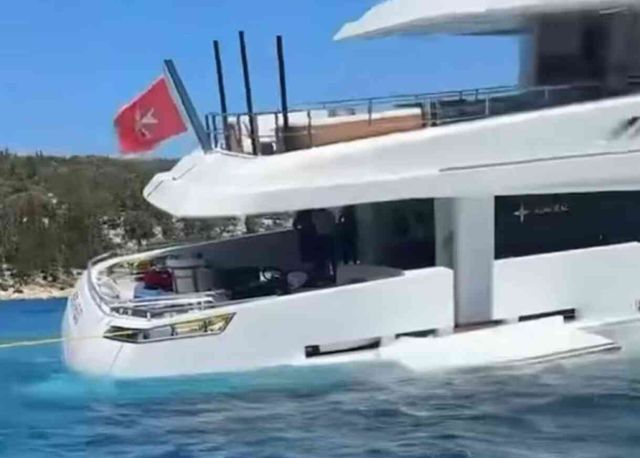 Görevlilerin kapısını açık unuttuğu 16 milyon sterlin değerindeki yat battı