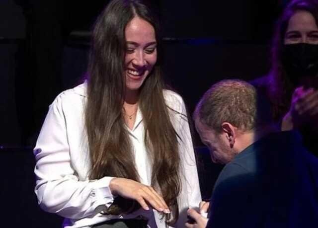 Sihirli Annem'in Kerem'inin eşine bir bakın! Güzelliği her şeyi gölgede bıraktı