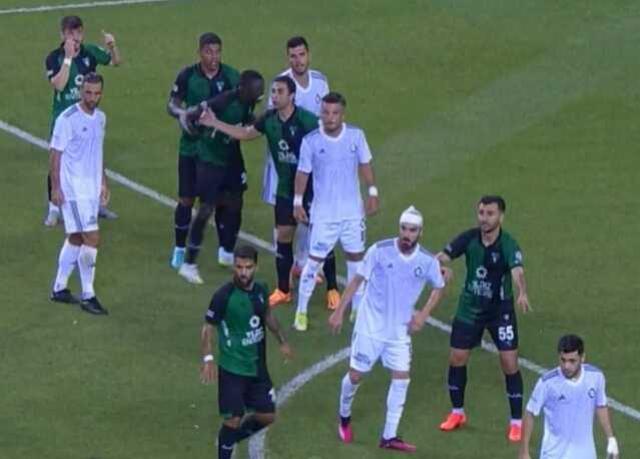 Kocaelispor-Altay maçında sıradışı olay! Fofana, milli futbolcuyu ısırdı