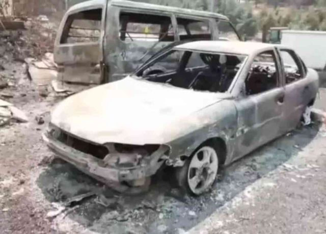 Felaketi yaşayan İzmir'den acı görüntüler! Araçlar ve evler küle döndü