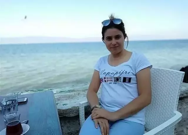 Boşanma Aşamasındaki Kadın Otomobilinde Vurularak Hayatını Kaybetti