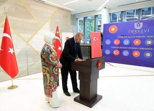 Son Dakika: Cumhurbaşkanı Erdoğan, New York'ta 'Yeni Türkevi Binası Açılış Töreni'nde konuşuyor