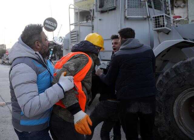 Antakya'da hırsızlık şüphelisine vatandaşlardan sert tepki