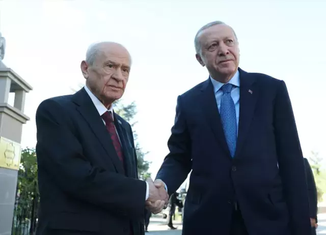 Kritik görüşme başladı: Bahçeli, Cumhurbaşkanı'nı evinde ağırlıyor