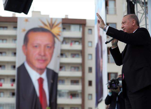 Cumhurbaşkanı Erdoğan, 'Önümüzde 2 hedef var' diyerek müjdeyi verdi: 2023'e kadar milletimizin hizmetine sunacağız