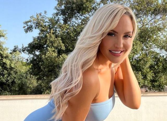 Büyük göğüsleriyle başı dertte olan spor spikerinin her sabah yaşadığı olay ağızları açık bıraktı