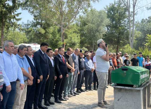 Ailesi, Marmaris depreminde ölen Afra'nın son anlarını anlattı