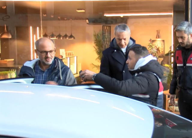 Gain Medya soruşturması derinleşiyor! Sunucu Okan Karacan gözaltına alındı