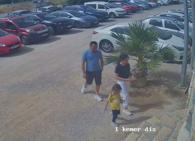 Dekoratif kemerin altında kalan çiftin öldüğü olaya ilişkin yeni görüntüler ortaya çıktı