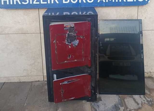Bir garip kasa hırsızlığı: Kaptan seçtiler, pazu bandı yapıştırdıkları araçla işyerinden hırsızlık yaptılar