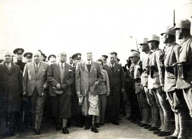 Atatürk'ün 19 Mayıs ile ilgili sözleri neler? Atatürk'ün 19 Mayıs için sözleri ve Atatürk'ün 19 Mayıs fotoğrafları!