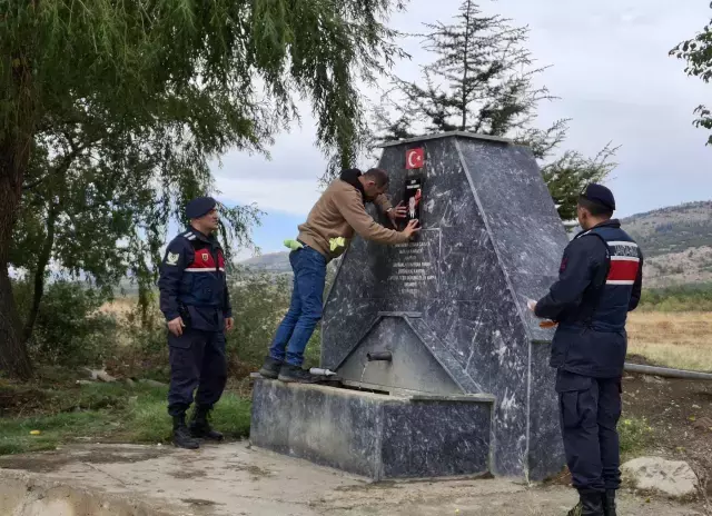 Şehidin hatırası ikinci kez hedef alındı