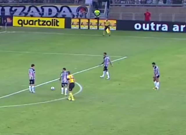 Barajdakiler ucuz kurtuldu! Hulk'un vurduğu şut stadı inletti