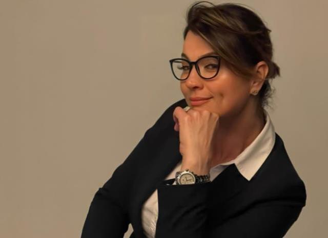 Açelya Akkoyun'dan 'Rol için soyunur musun?' sorusuna net cevap: Sahne için gerekiyorsa soyunurum