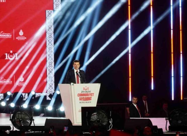 İmamoğlu'nun Yenikapı'daki sözleri kulisleri hareketlendirdi: Cumhurbaşkanı adaylığını fiilen ilan etti