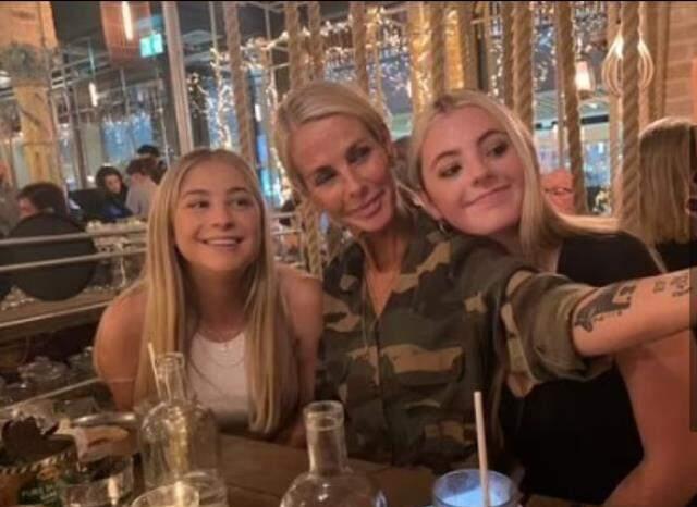 Ünlü televizyon yıldızının kabus dolu gecesi! Aşırı alkol aldıktan sonra yatağında iki erkek ve ağrılarla uyandı