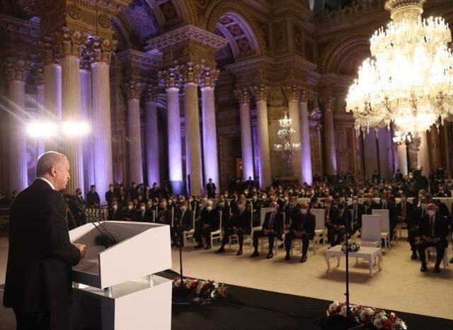 Son Dakika: Cumhurbaşkanı Erdoğan'dan TÜSİAD'a tepki: Kalkıp hükümete saldırmanın değişik yollarını aramayın