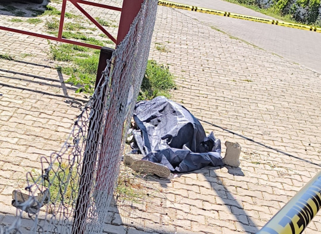 Aydın'da şüpheli ölüm: Sokak ortasında bulundu