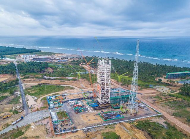 Çin'in Hainan Eyaletindeki Ticari Uzay Aracı Fırlatma Sahasının İnşaatı Sürüyor