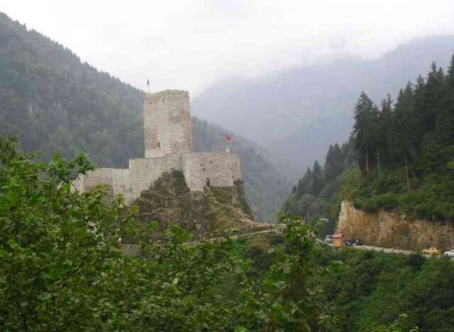 Rize'de en güzel gezilecek yerler! Rize'nin meşhur neyi var? Rize arabasız gezilir mi? Rize gezisi kaç gün sürer?
