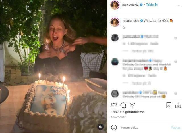 Nicole Richie doğum günü pastasındaki mumları üflerken saçları tutuştu