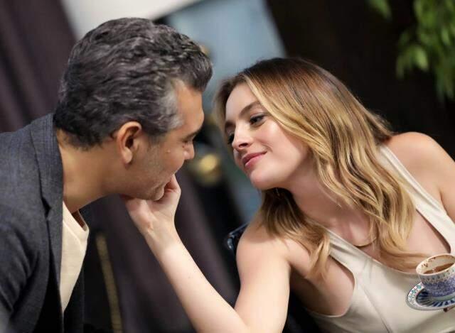 Sadakatsiz'de ortalık karışıyor! Melih, Derin'in yürüyebildiğini gördü