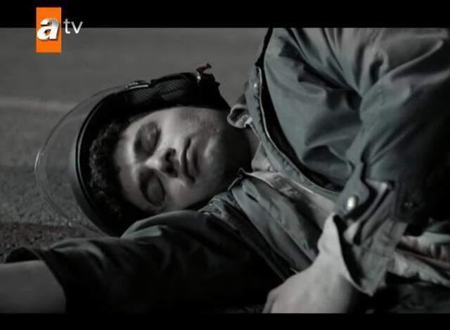 Kardeşlerim Kadir öldü mü, yaralandı mı, diziden mi çıkacak? Kardeşlerim Kadir (Halit Özgür Sarı) diziden mi çıkacak? Son fragmanda ne oldu?